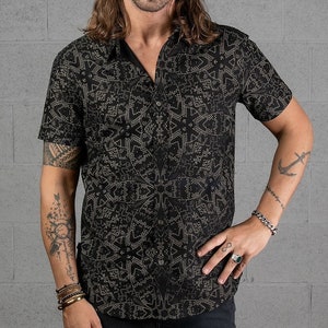 Button Up Shirt For Men Button Down Cotton Short Sleeved Mens Shirts Psychedelic Fashion Urban Streetwear