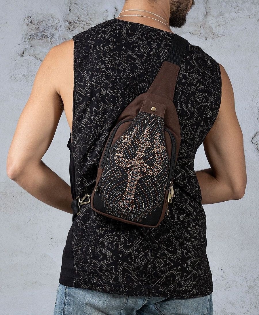 Sling Bag PU Leather Chest Bag Crossbody Shoulder Bag For Men Women (Random  Style Send)