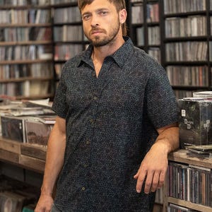 Trippy Hawaiian Shirt, Button Up Shirt, Men Button Down Short Sleeve Shirt, Psychedelic Clothing, Cool Gift for Him