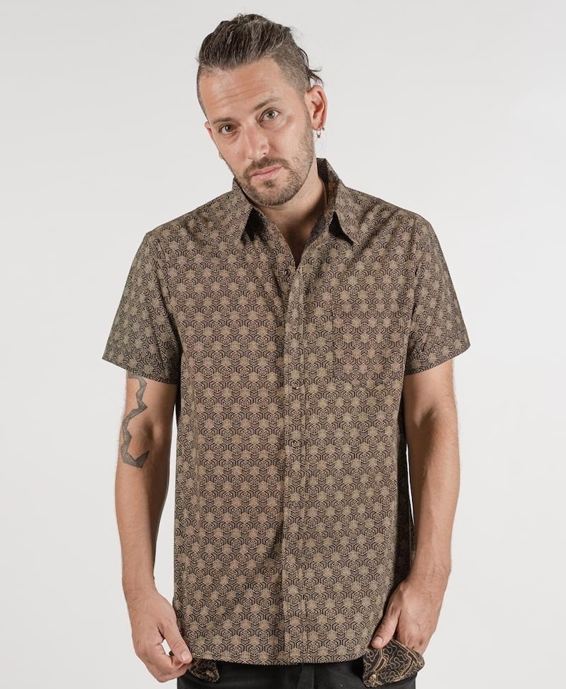 Geometric Mens Button Up Shirt In Black Cube All Over Print Short Sleeved Button Down Shirt Mens Fashion image 7