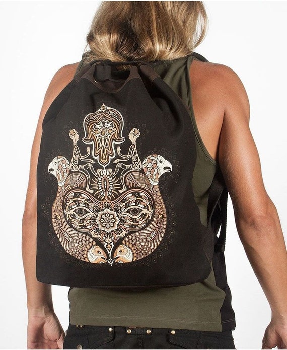 ✨Padded Drawstring Backpack ✨•Nyoka Print• . . #sol #seedoflife  #solseedoflife #psychedelic #psytrance #drawstringbag #backpack…