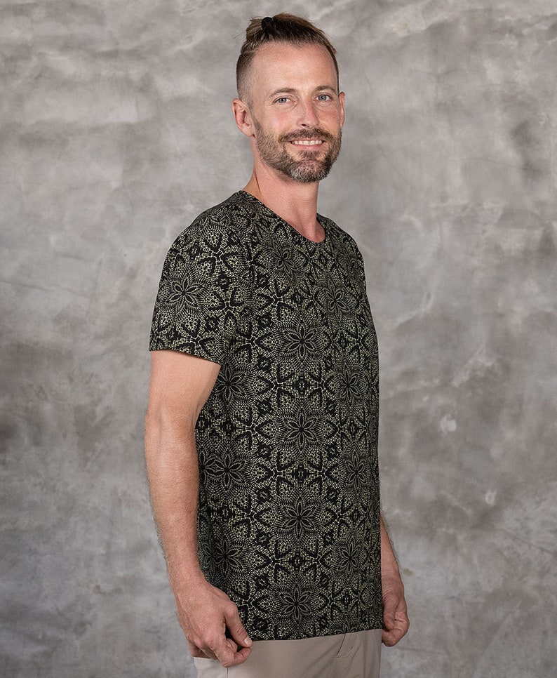 Mens T shirt, Screen Printed, Tribal Shirt, Psychedelic, Mandala Shirt, Gift For Him, Sacred Geometry Tshirt image 7