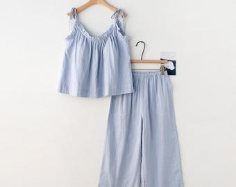 Schickes Pyjama-Set aus Baumwoll-Gaze für Frauen - Süße Rüschenborte, Sommerkomfort, jugendlicher Stil