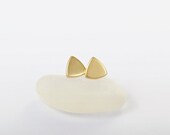 14k Gold Stud Earrings, Minimalist Stud Earrings, Yellow Gold Triangle Earrings, Geometric Earrings, Solid Gold Shiny Post Earrings