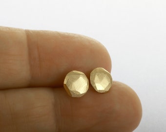 Handmade 14k Solid Gold Stud Earrings - Brushed Circle Gold Post Studs - Everyday Fine Jewelry