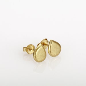 14k Gold Teardrop Earrings, Solid Gold Ear Stud, Tear Earrings, Teardrop Stud Earrings, Brushed Flat Back Drop Shape Earrings