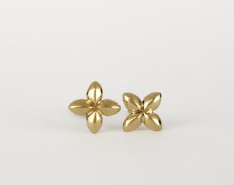 Solid Gold Stud Earrings, 14k Gold Earring, Gold Flower Stud Earrings, Gold Studs