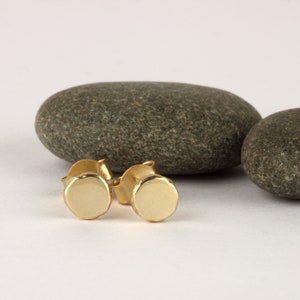 14k gold stud earrings, simple solid gold earrings, small dot earrings