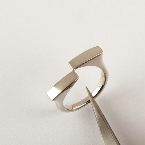 Contemporary Ring, Sterling Silver Minimalist Ring, Delicate Modern Ring, Geometric Ring