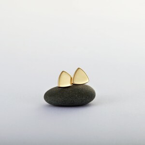 14k Gold Stud Earrings, Minimalist Stud Earrings, Yellow Gold Triangle Earrings, Geometric Earrings, Solid Gold Shiny Post Earrings image 8