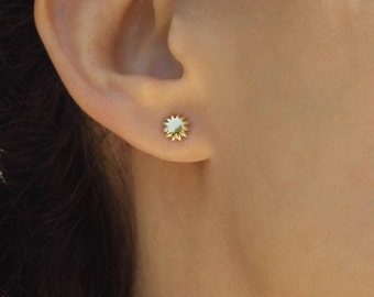 Round Gold Earrings, 14k Solid Gold Stud Earrings, Gold Sun Earrings, Shiny Sunbeam Post Earrings, Everyday Gold Minimalist Ear Stud