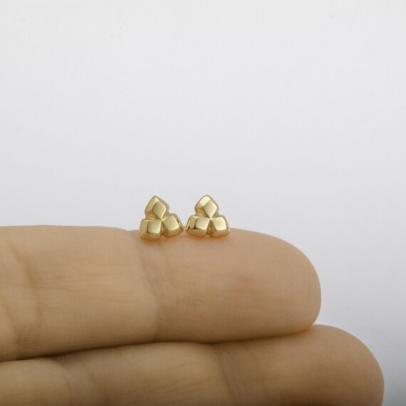 Gold post stud earrings new arrivals