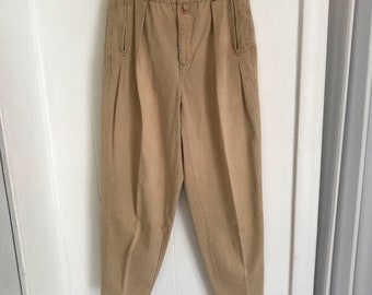 Vintage Clik high rise pants in super chic color and style