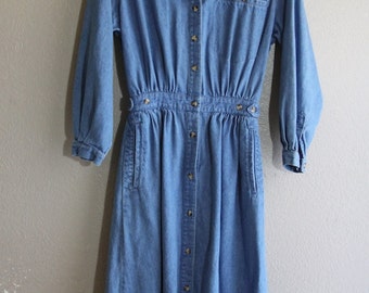 Vintage Blue Denim Long Sleeve Button down Casual Dress- hippie Boho casual chic modern