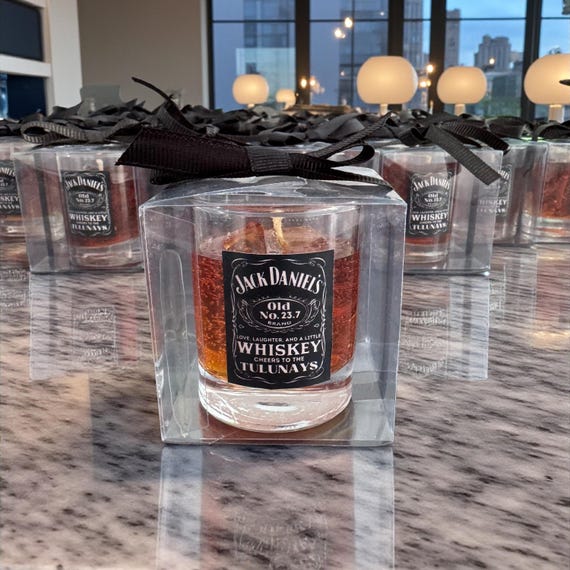 Rustic Whiskey Glass Candle – Amber Gel Wedding Favor & Party Gift