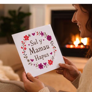 Sul y Mamau Hapus – Tarjeta del Día de la Madre
