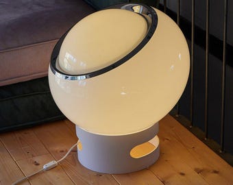 1960s Harvey Guzzini Clan Floor Lamp, Italian Space Age Methacrylate Floor Light, Studio 6G Mid Century Modern Lighting