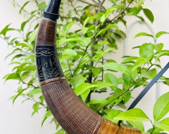 Hand-Engraved Viking War Horn: Medieval Battle Trumpet, Hunting Bugle