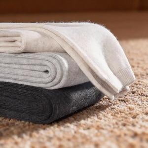 Super Warm Soft Cashmere Warm Leggings – Winter Knitted Leggings, Thermal Base Layer Pants, Anti-Pilling Thick or Regular Cashmere Leggings