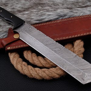 Custom Handmade Full Tang Real Damascus Steel Blade Hunting Knife.
