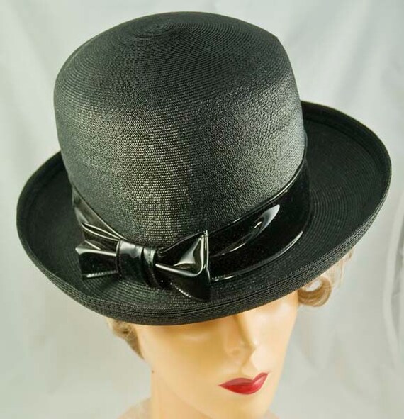 Miss Carnegie Classic Black Straw Hat with Patent… - image 2