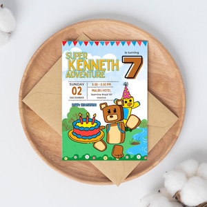 Könnte beinhalten: Eine farbenfrohe Geburtstagseinladung mit dem Text "Super Kenneth Adventure" und der Zahl 7. Die Einladung zeigt Cartoon-Illustrationen eines Bären und eines Vogels, eines Kuchens und eines Flusses. Datum, Uhrzeit und Ort sind ebenfalls angegeben.