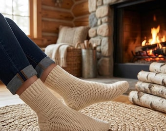 Crochet Socks Pattern PDF, Easy Beginner Ankle Socks (Instant Download)