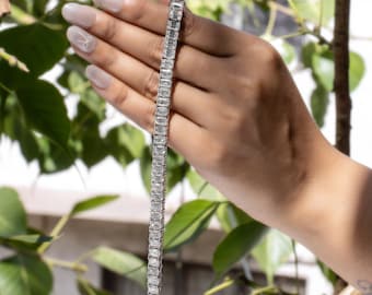 Emerald-Cut Moissanite Tennis Bracelet | S925 Sterling Silver | Rhodium Plated | Emerald Shape Moissanite | Luxury Tennis Bracelet