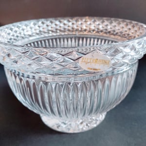 The Fifth Avenue Lead Crystal Clear Fruit Centerpiece Bowl 8" Fine 24% Leaded Crystal Deep Cut Glass Heavy Glass Vintage Stunning w box