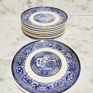 Blue Willow china 6&quot; bread and butter plate, transferware