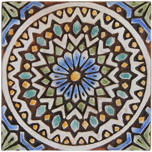 Bellissime piastrelle in rilievo marocchine, piastrelle in ceramica fatte a mano e dipinte a mano, piastrelle da parete artistiche da collezione, regalo di inaugurazione della casa, Moroc #2 20 cm blu opaco