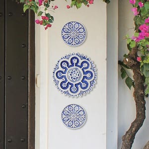 3 Circle Tile For Bathroom Wall Art, Floral Design, Wall Decor For Garden, Outdoor Art, Ceramic Tiles For Wall, Suzani #2 Cutout 25cm Blue