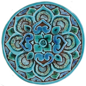 Mandala wandtegel voor tuindecoratie gemaakt van keramiek, wandtegel voor buiten, handgemaakte tegel voor terrasontwerp, mandala #1 21 cm turkoois