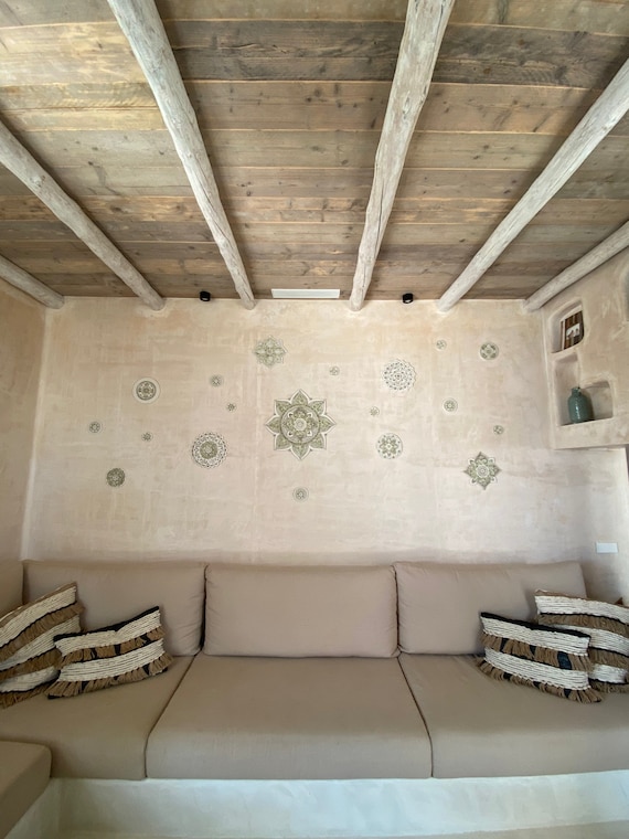 Hand-painted Ceramic Tile Outdoor Wall Art, Blue & White Column