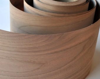Foglio di impiallacciatura di noce americano, venatura naturale, superficie liscia, flessibile per lavori fai da te, riparazione di mobili, intarsi per ristrutturazioni, disponibile in diverse misure.