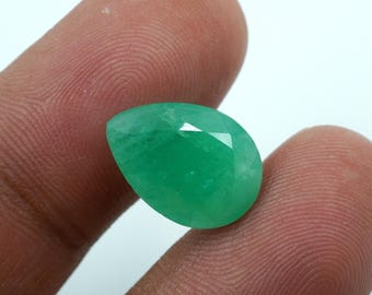 Faceted Pear Emerald Gemstone: Natural Brazilian Gem (5.75 Cts)