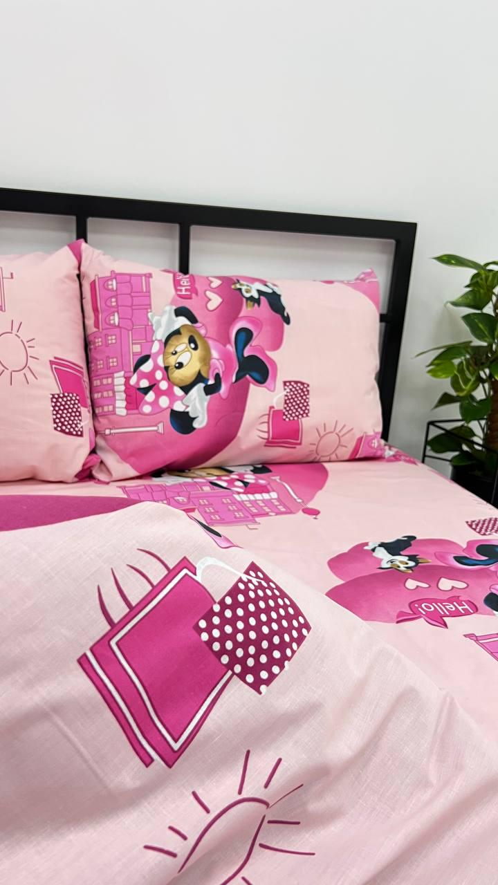 Discover Pink Minnie Mouse Cotton Percale Bedding Set