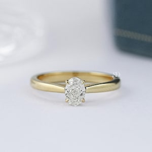 Anillo de bodas solitario con diamante cultivado en laboratorio de corte ovalado / Anillo de compromiso con diamante ecológico / Anillo de oro macizo de 14 quilates / Anillo de cuerpo cónico invertido