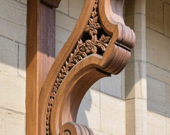 Soporte de ménsula de madera de estilo antiguo hecho a mano para interiores arquitectónicos vintage