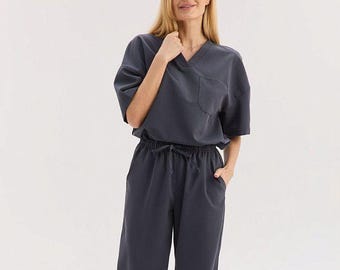 Grey Scrubs Set | Women's Medical Uniform |Nurse  Dentist Vet Outfit | Beauty Professionals Workwear