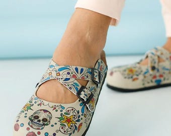 Women’s Orthopedic Medical Clogs, Nurse Slippers, Santa Muerte Skull Design, Comfortable Work Shoes for Healthcare Beauty