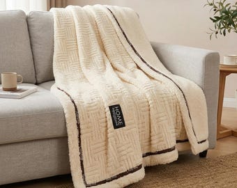Soft Fluffy Bed Blankets, Breathable Green Polyester Throw Blanket for Sofa, Cream