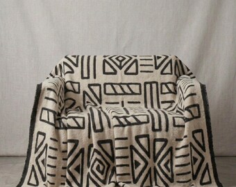 Beige Geometric Sofa Cover, Polar Fleece Couch Blanket