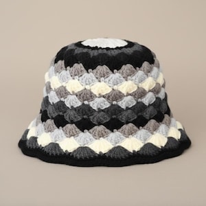 Prada Crochet Bucket Hat Pattern - Etsy display picture 3