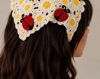 Daisy Ladybug Headscarf, Red Ladybug Bandana, Women Hair Scarf, Boho Flower Wrap, Daisy Crochet Scarf,  Cottagecore Head Wrap