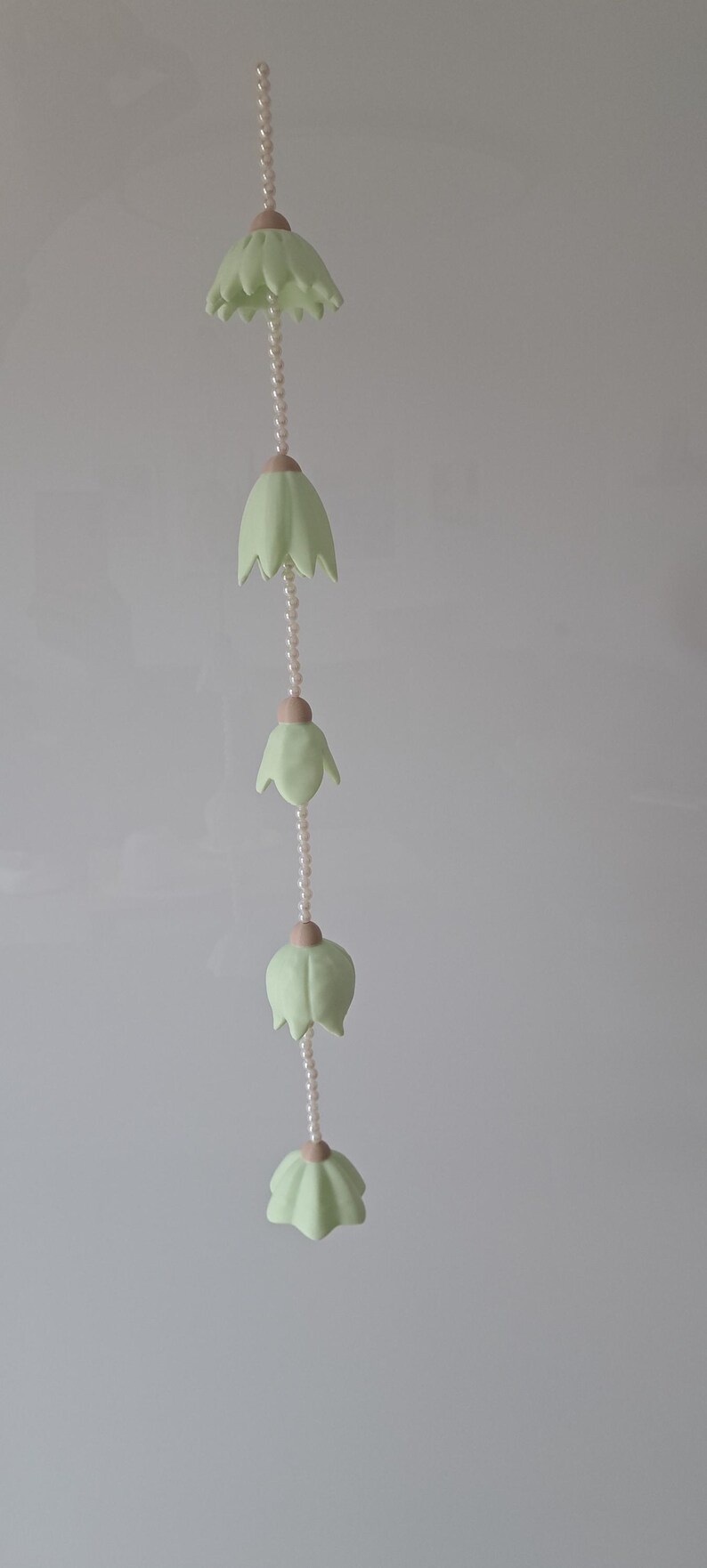 3D-printed spring flowers for hanging, made from PLA filament image 11