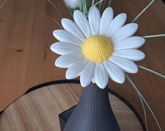 3D-printed garden decoration flower Daisy
