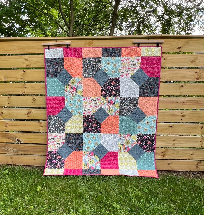 Pollinate Lap Quilt - Etsy