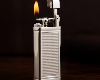 Retro metalen butaanaansteker | Winddichte schuine vlam | Hervulbaar retro herencadeau