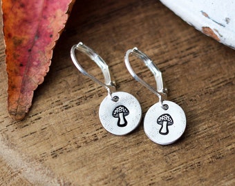 Little mushroom earrings in sterling silver with leverbacks, botanical jewelry, fall accessories, autumn fashion